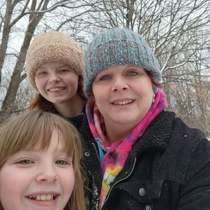 Meet your Posher, Carrie